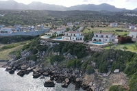 Einzigartige Villa direkt am Meer