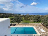 Villa in top Lage mit Pool, Dachterrasse fußläufig zum Strand